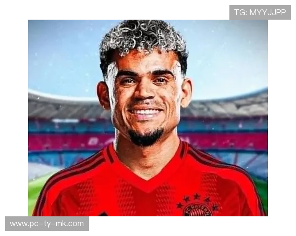 路易斯·迪亚斯推射打偏跪地懊恼，拜仁错失扩大比分良机