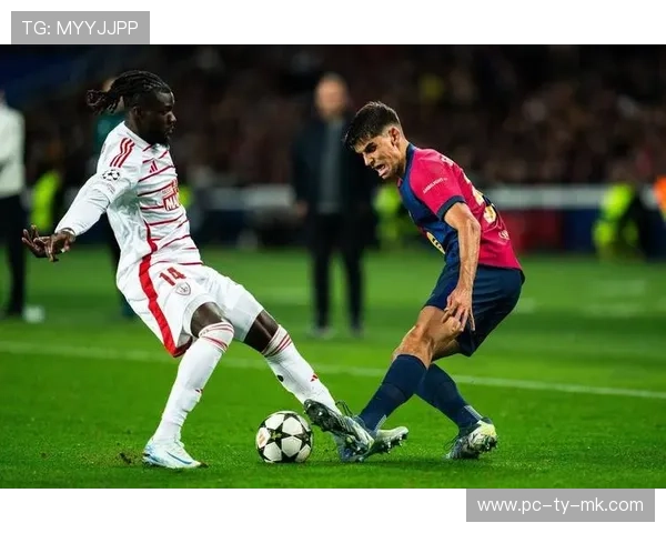 巴黎独角戏转向三强争霸，朗斯尝试为法甲注入久违悬念